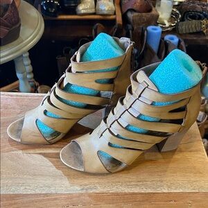 Pink Martini Tan Strappy Heels